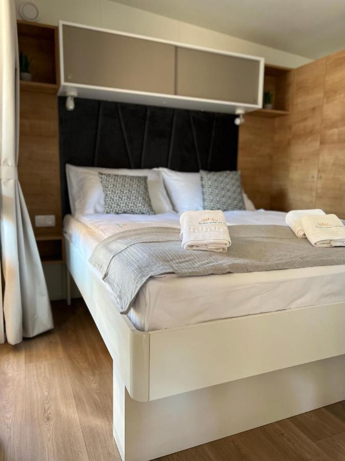 Mobile Home La Vida Biograd Na Moru Exterior foto