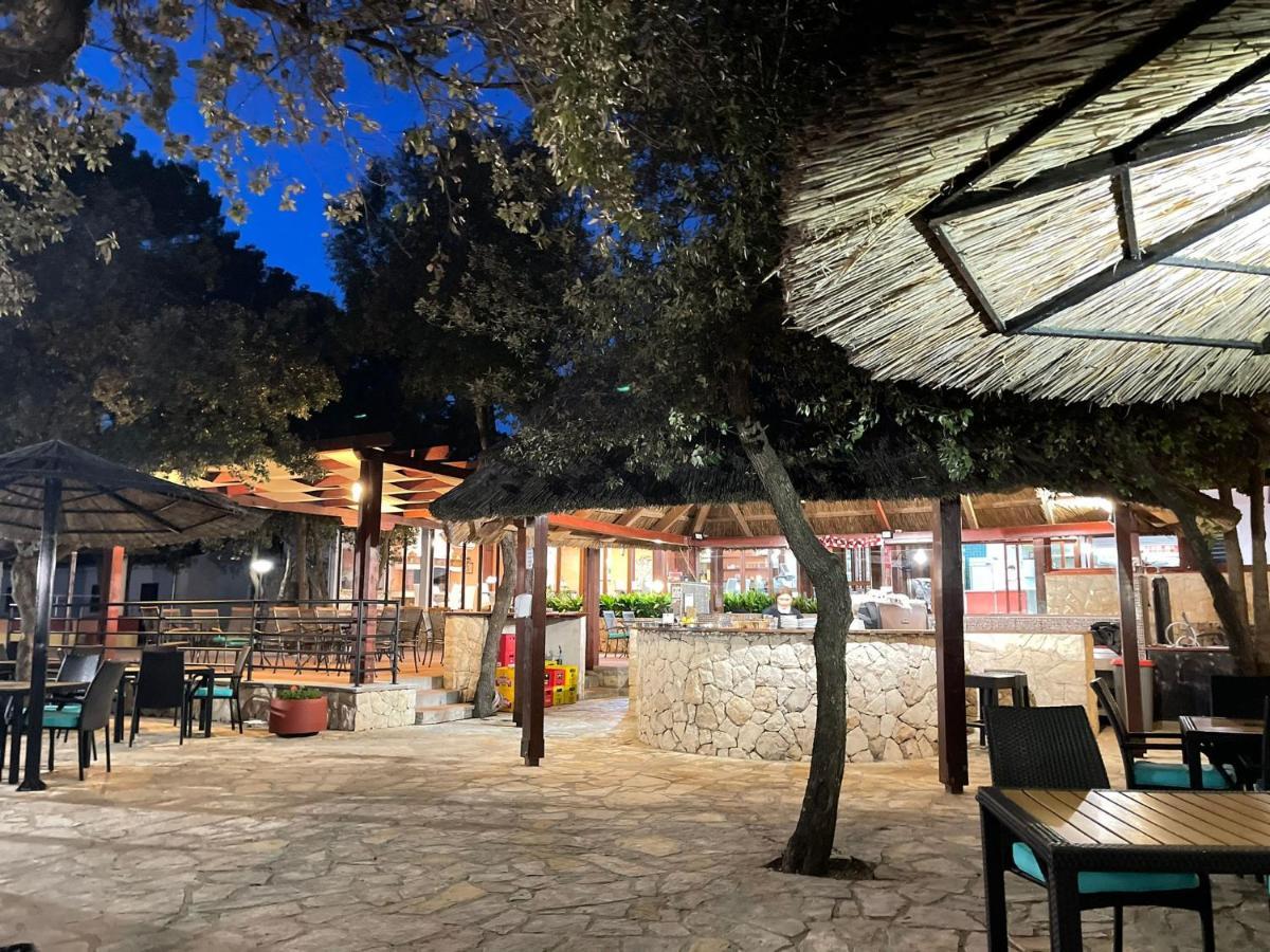 Mobile Home La Vida Biograd Na Moru Exterior foto